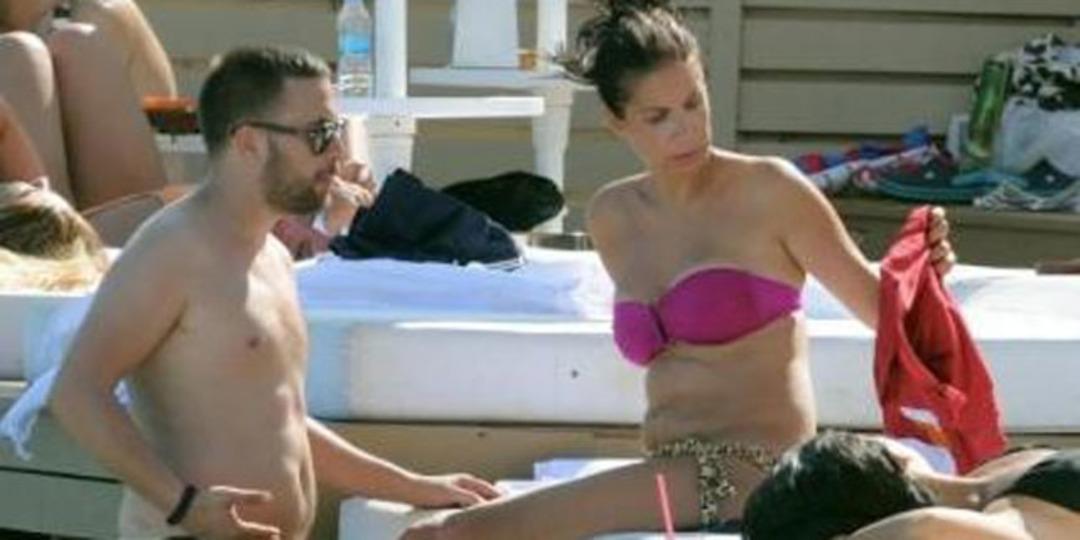 &Ccedil;eşme'de aşk tatili