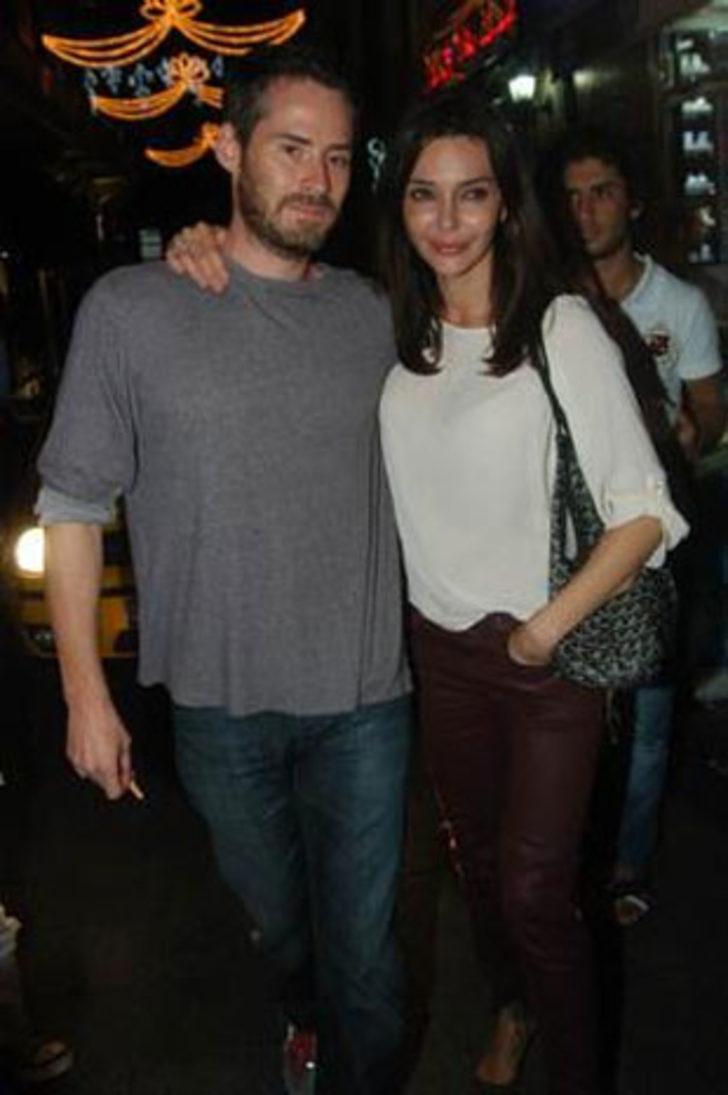 Hande Ataizi boşanıyor G5