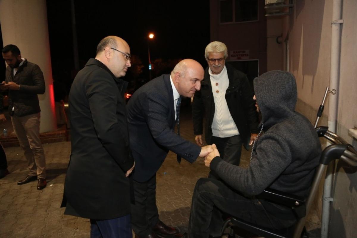 Başkan Bıyık yılbaşı gecesini &ccedil;alışarak ge&ccedil;irdi