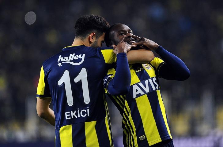 Fenerbahçe'de Mehmet Ekici çalışmalarını sürdürüyor G4