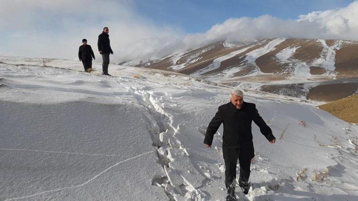 VASKİ ekibi karlı dağları aşarak arızaları gideriyor G1