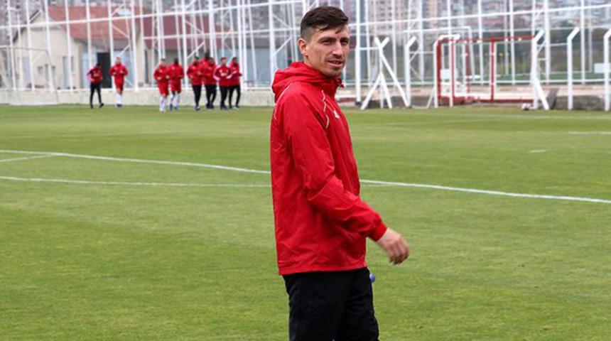 Mert Hakan Yandaş, transfer iddialarına noktayı koydu