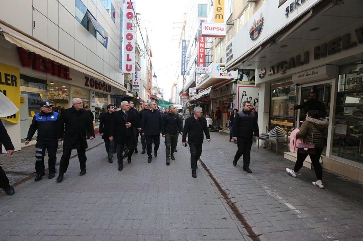 Efeler&rsquo;de &rsquo;sıfır işgaliye&rsquo; d&ouml;nemi başladı