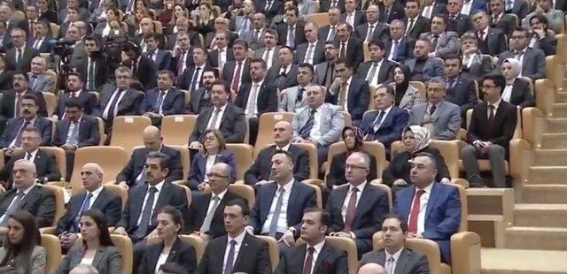 Başkan Beyoğlu Cumhurbaşkanlığı Külliyesi’nde düzenlenen ‘Şehir Güvenliği Sempozyumuna’ katıldı