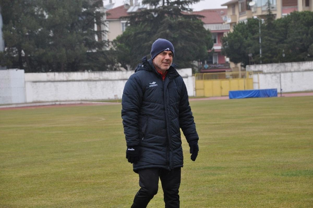 Isparta 32 Spor&rsquo;un Antalya kampı başladı