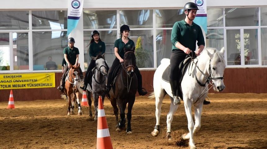 ESOGÜ Mahmudiye Atçılık MYO’nun AB projeleri Türkiye Ulusal Ajansı tarafından kabul edildi