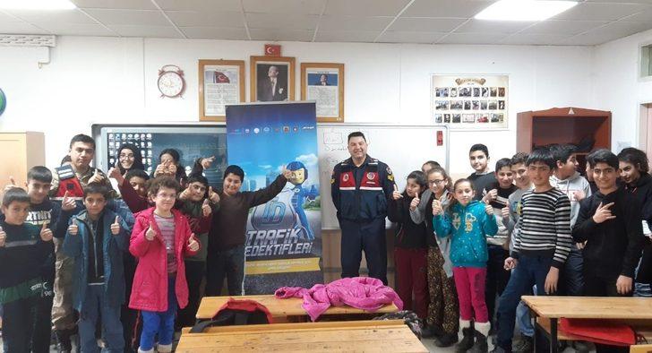 Öğrencilere trafik eğitimi verildi G1