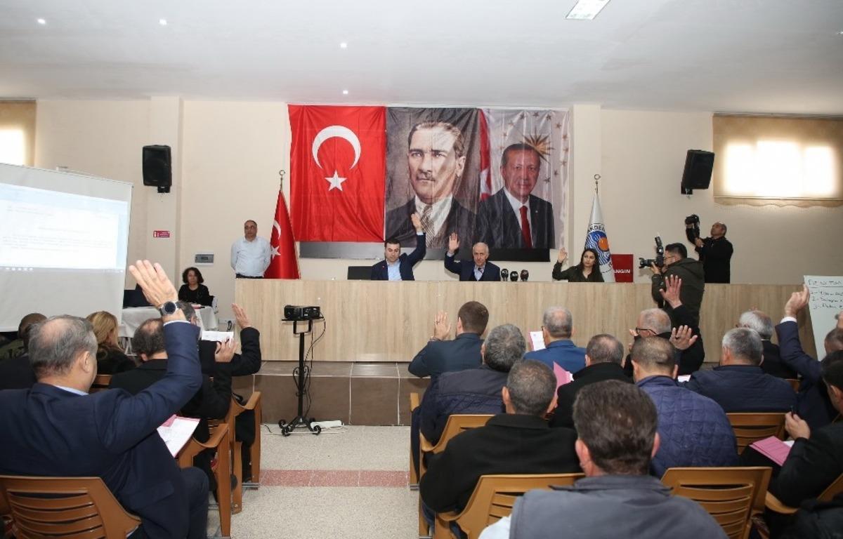 Başkan G&uuml;ltak: &ldquo;&Ccedil;ukurova Havalimanı 2 yıl i&ccedil;inde bitecek&rdquo;