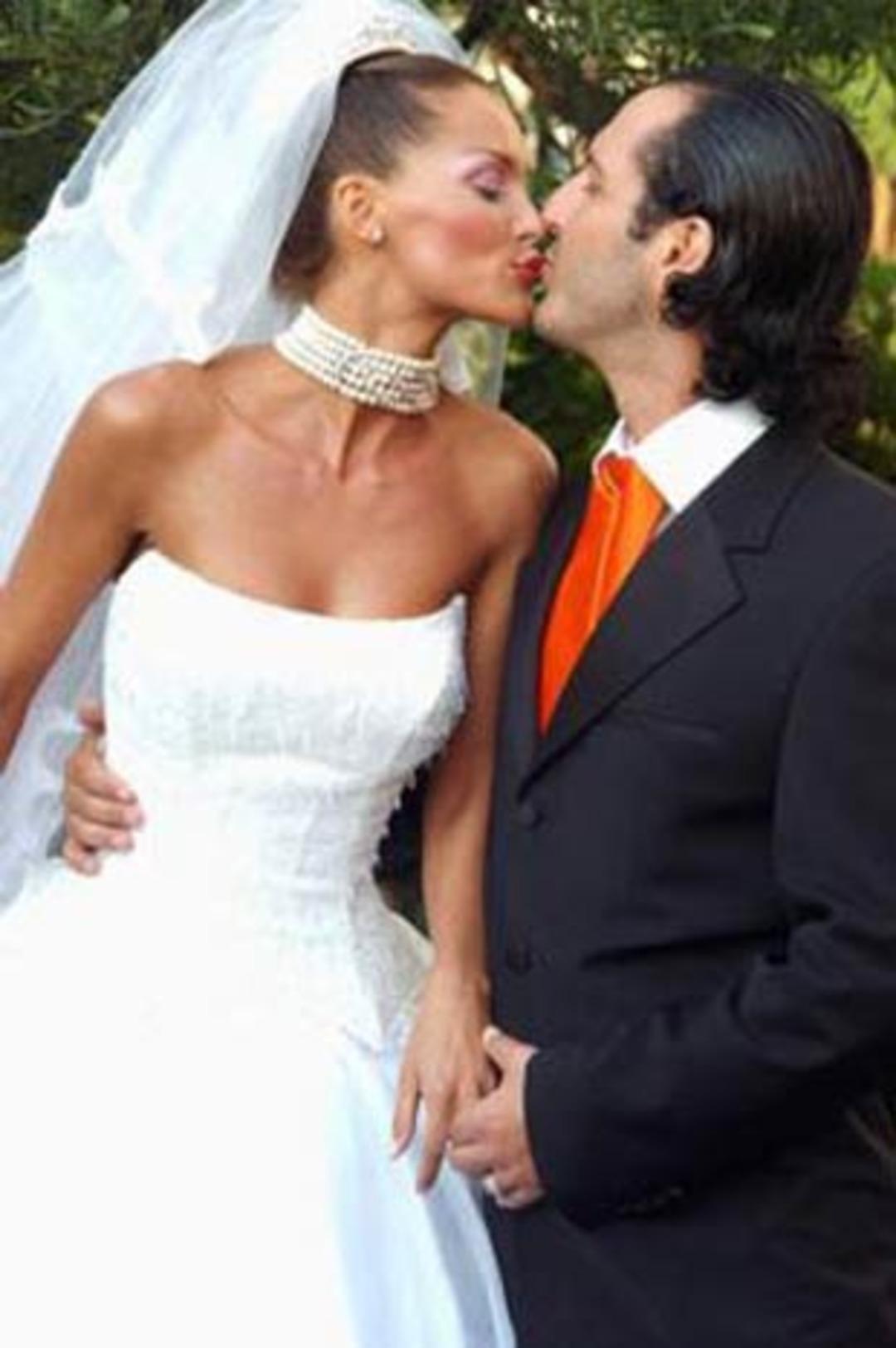 Sinan Ak&ccedil;ıl'la Harun Tan kavga etti