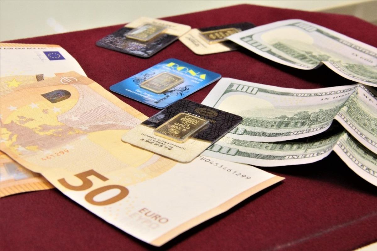 Altın euroyu &uuml;&ccedil;e katladı