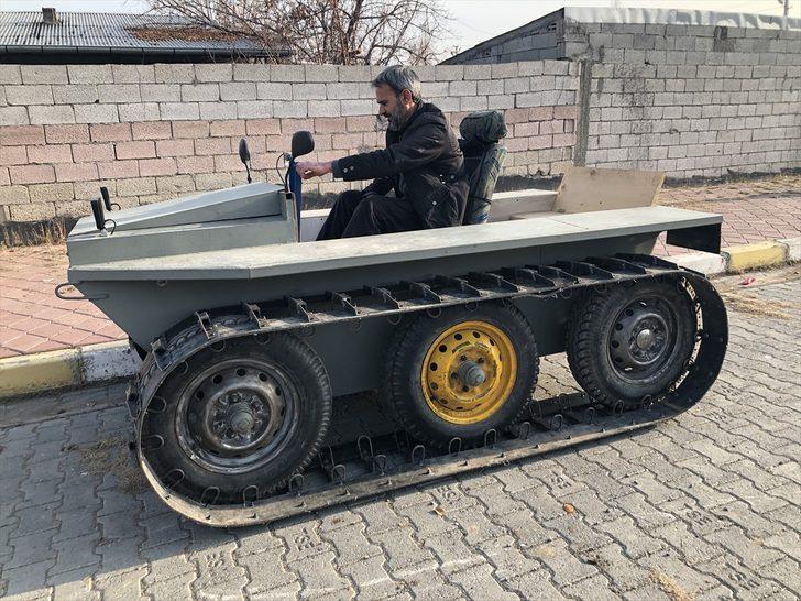 Baba ve oğlu kendi imkanlarıyla paletli arazi aracı üretti G1