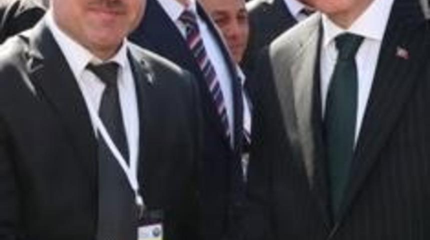 AK Parti G&uuml;l&uuml;&ccedil;&rsquo;te kongreye gidiyor