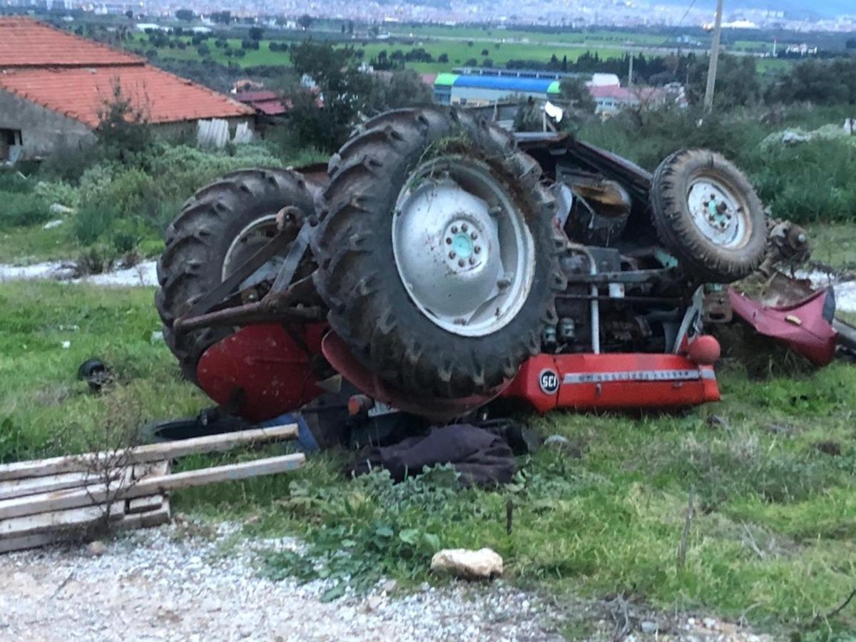 Kontrolden &ccedil;ıkan trakt&ouml;r can aldı