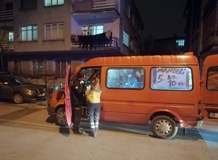 Kayseri'de seyyar satıcı, aracında ölü olarak bulundu G1