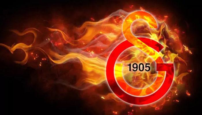Galatasaray Patrick Van Aanholt'u resmen açıkladı