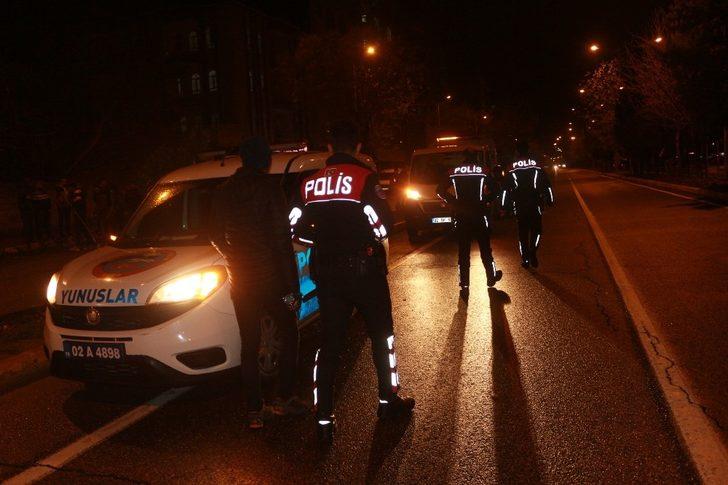 Polislerden kaçan 15 yaşındaki sürücü kovalamaca sonucu yakalandı G2