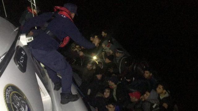 Didim’de 51 düzensiz göçmen yakalandı
