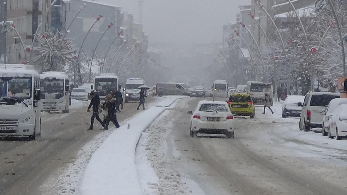 Muş&rsquo;ta 80 k&ouml;y yolu ulaşıma kapandı