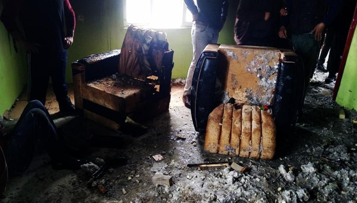 Başkale&rsquo;de ev yangını