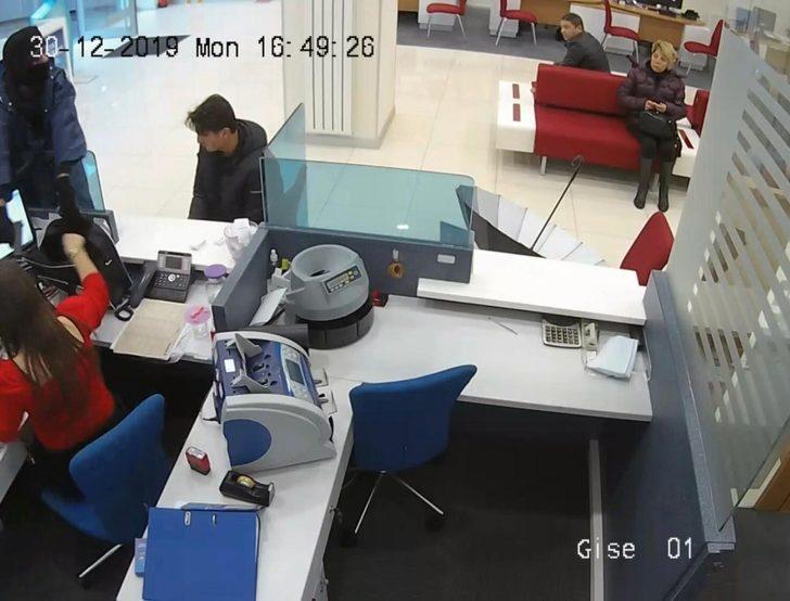 Bursa’da yılbaşı önce banka soygunu! Nefes kesen operasyonla yakalandı G4