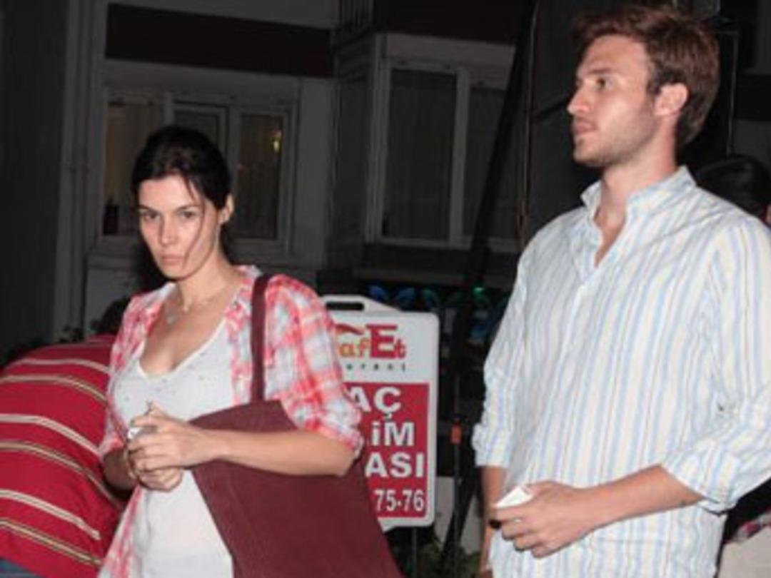 Ulu orta k&uuml;f&uuml;rleştiler