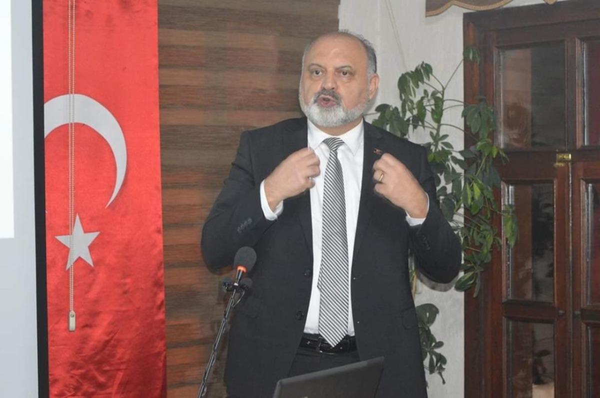 Eskişehir T&uuml;rk Ocağı&rsquo;nda, &lsquo;Ekolojik S&uuml;rd&uuml;r&uuml;lebilirlik ve T&uuml;rk D&uuml;nyası&rsquo; konferansı