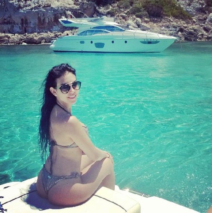 Ronaldo'nun sevgilisi Georgina Rodriguez haftalık 2 milyon TL kazandı G1