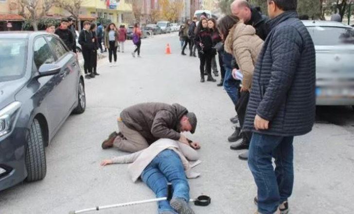 Muğla'da eşini yolun ortasında yaralı olarak bulan adam bir an olsun yanından ayrılmadı G4