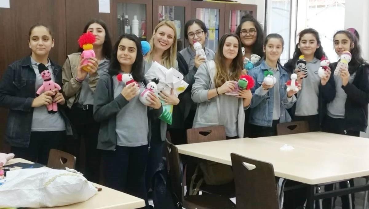 &Ccedil;ocuklara geri d&ouml;n&uuml;ş&uuml;mden oyuncak