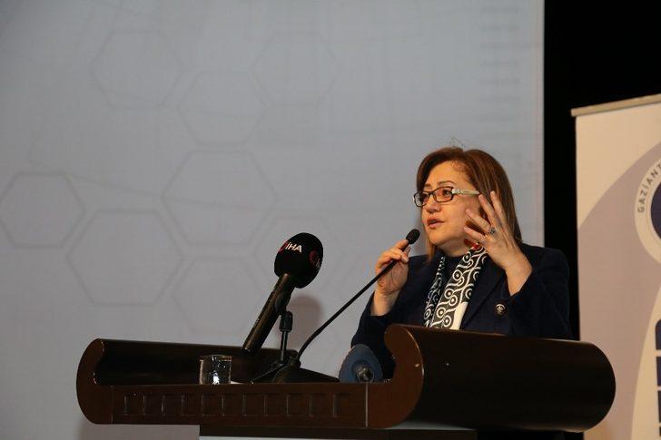 Başkan Şahin, AR-GE ve Yenilik Ekosistemi Dönüşüm Stratejileri Konferansı’na katıldı G2