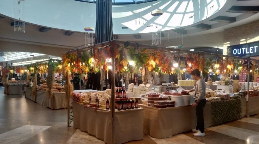 Y&ouml;resel &uuml;r&uuml;nler pazarı Highway&rsquo;de