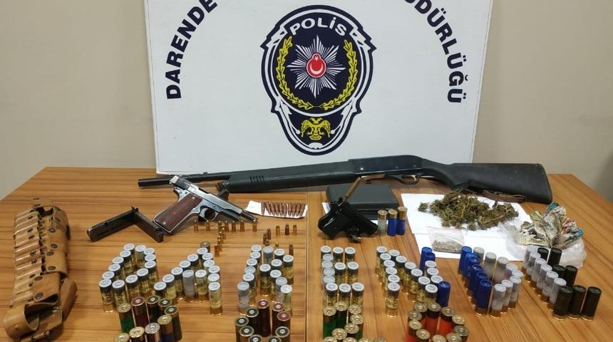 Malatya’da uyuşturucu ve silah ele geçirildi