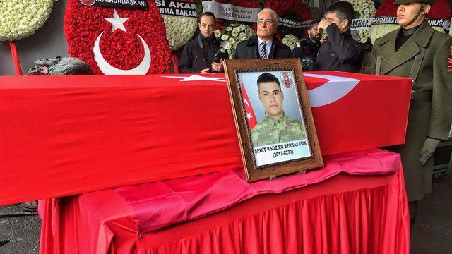 Şehit Piyade Er Berkay Işık için İstanbul'da tören