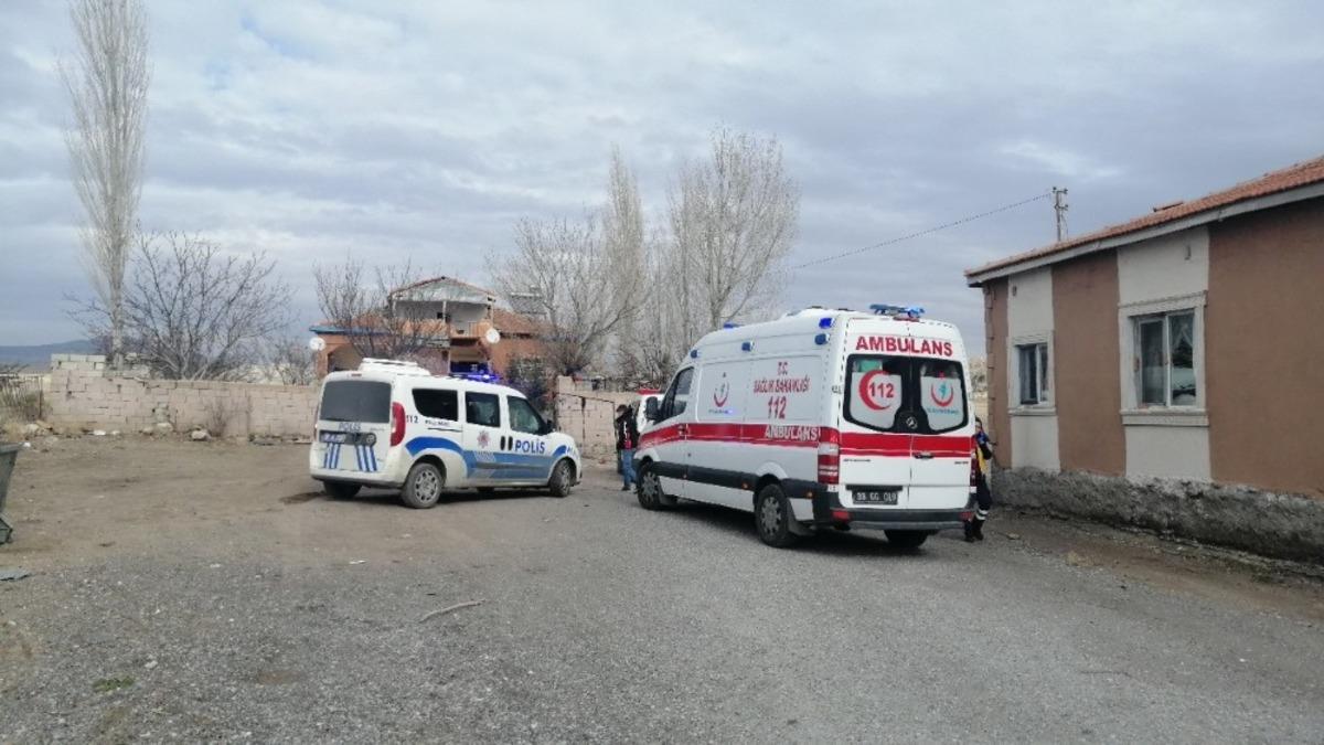 &rsquo;Silahla yaralama&rsquo; ihbarı ekipleri harekete ge&ccedil;irdi