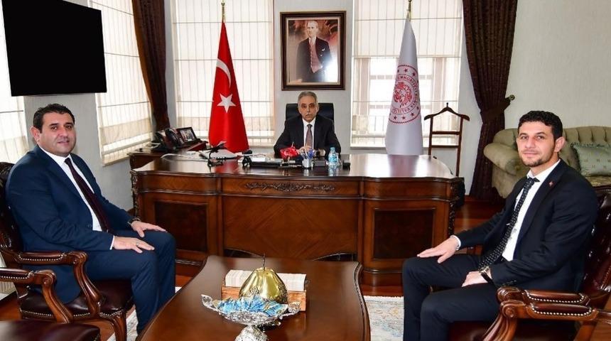Başkan &Ccedil;iğdem&rsquo;den Vali Toprak&rsquo;a ziyaret