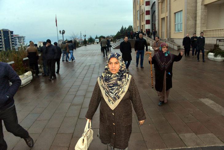 Kızını taciz eden kişiyi çekiçle öldüren babaya 12 yıl hapis cezası G5