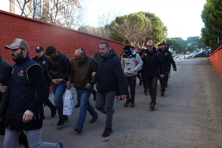 GÜNCELLEME - Balıkesir'deki DEAŞ operasyonunda yakalanan 11 zanlı tutuklandı G2