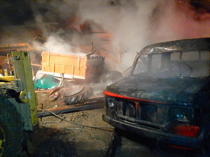 Gece vakti korkutan yangın! Tandırlık alev aldı G1