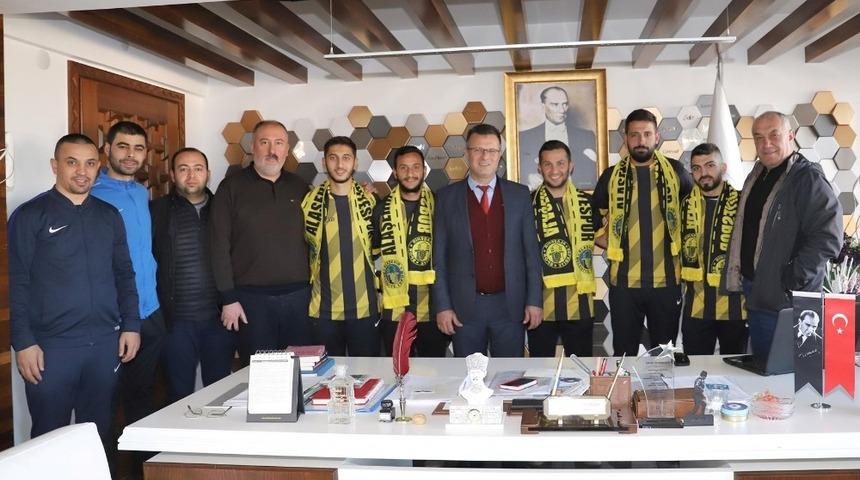 Alaşehir Belediyespor&rsquo;a 5 yeni takviye