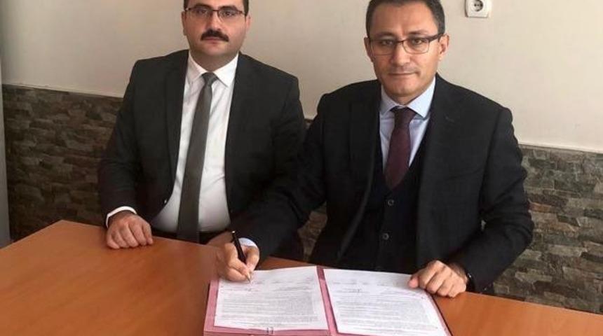 H&uuml;k&uuml;ml&uuml;ler Kamuda &Ccedil;alışacak