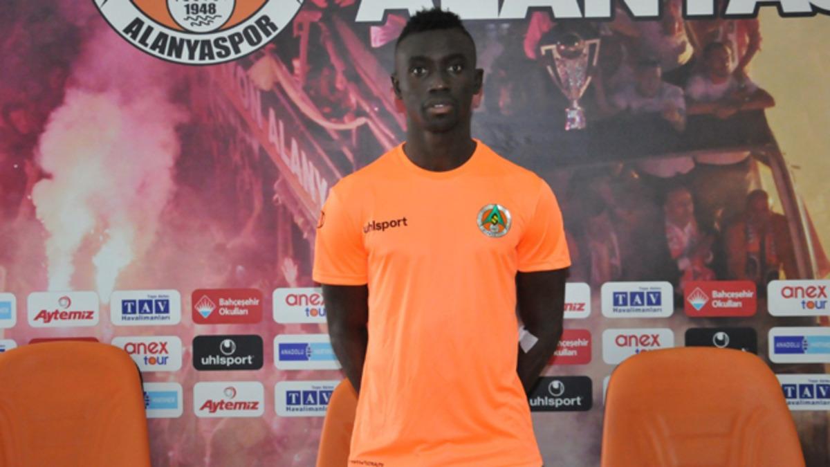 Fenerbah&ccedil;e'den Papiss Cisse hamlesi! Transferde takas &ouml;nerisi