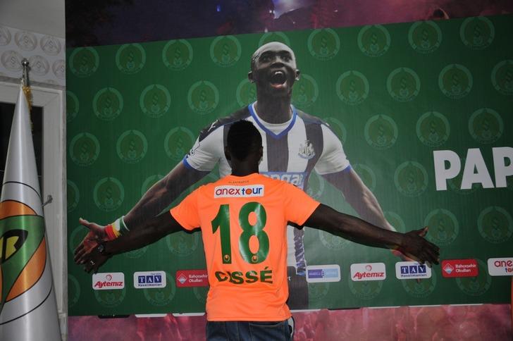 Fenerbahçe'den Papiss Cisse hamlesi! Transferde takas önerisi G3