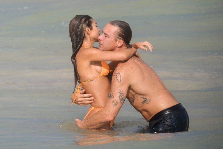 Denizde aşka geldiler!  G4