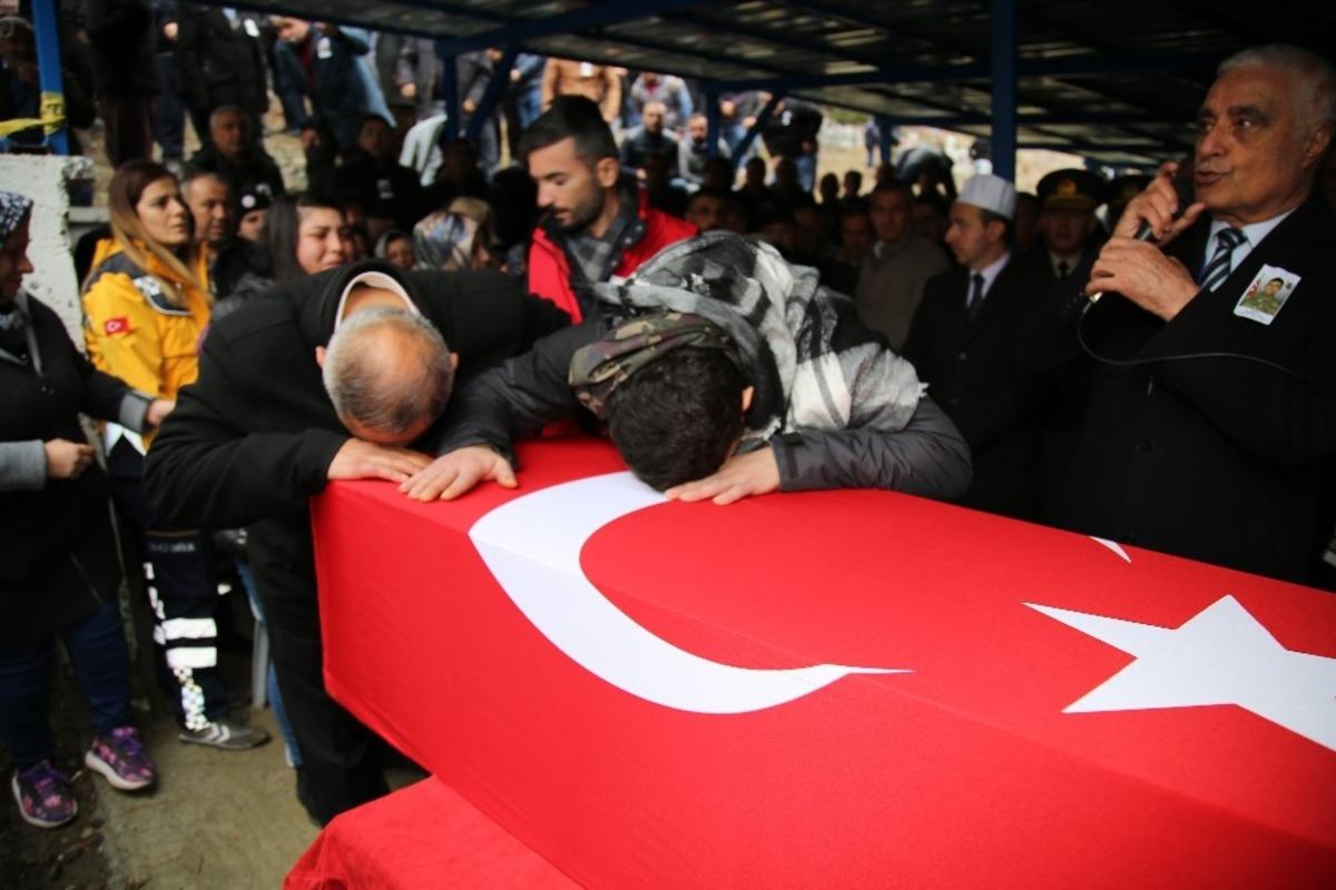Kuzey Irak şehidinin cenazesi, memleketi Tokat&rsquo;ta toprağa verildi
