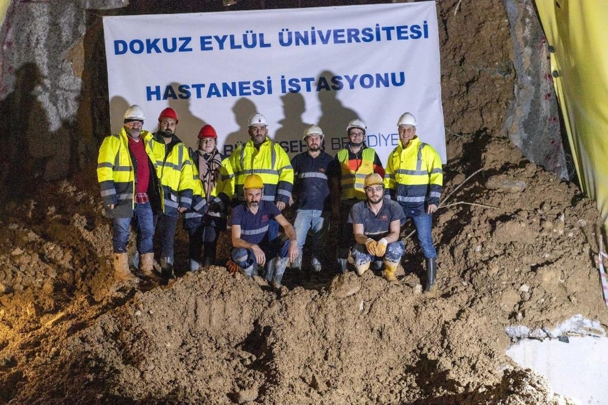 Narlıdere Metrosunda &uuml;&ccedil;&uuml;nc&uuml; istasyona ulaşıldı