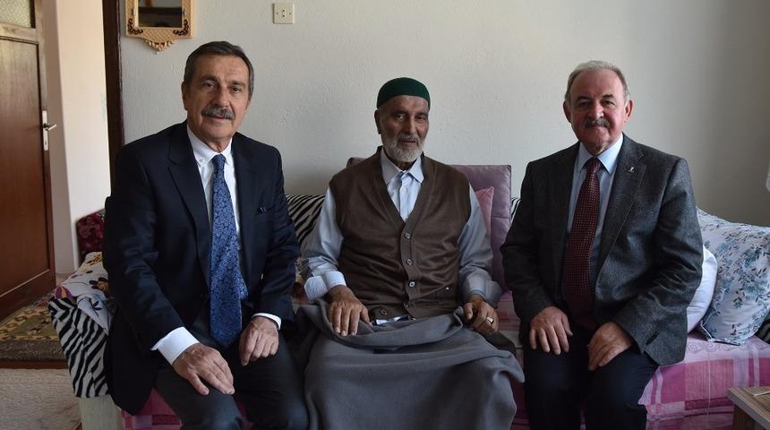 Başkan Ata&ccedil;&rsquo;tan ge&ccedil;miş olsun ziyaretleri