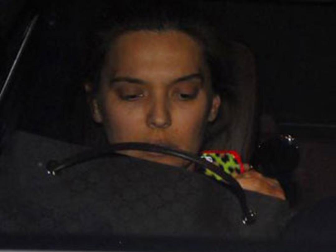 Demet Akalın: Makyajsız &ccedil;ekmeyin