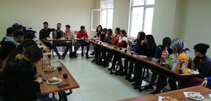 Üniversite adayları moral etkinliğinde buluştu G3