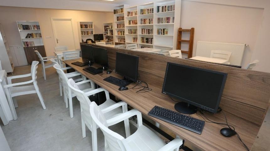 Adalar&rsquo;daki Ceren &Ouml;zdemir Gen&ccedil;lik Merkezi &ouml;ğrencileri bekliyor