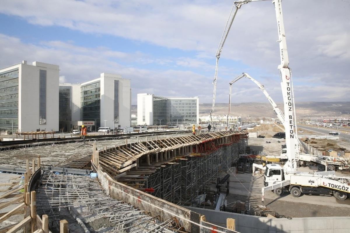 B&uuml;y&uuml;kşehir&rsquo;de yatırımlara engel yok